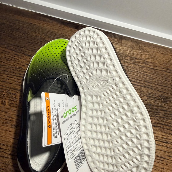 Kids Crocs - Picture 5 of 6